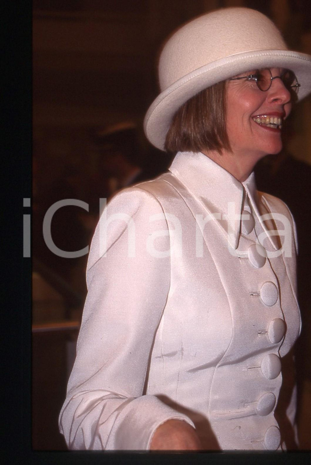Fotografia d epoca originale 35mm vintage slide 1995 FESTIVAL DI CANNES  Diane KEATON a un party 6 1