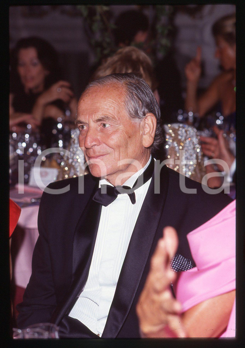 35mm vintage slide* 1990 ca ITALIA (?) Pierre CARDIN a una serata di gala (8)