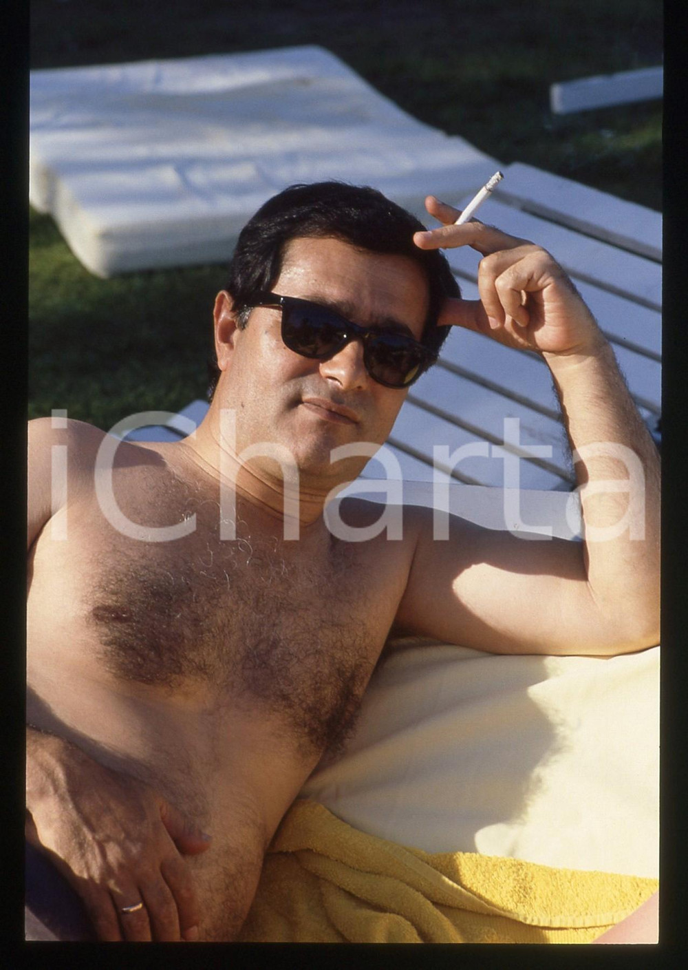 35mm vintage slide* 1986 VENEZIA Roman BALAYAN prende il sole al Lido Ritratto 1