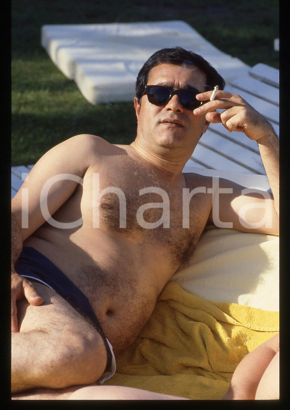 35mm vintage slide* 1986 VENEZIA Roman BALAYAN prende il sole al Lido Ritratto 3