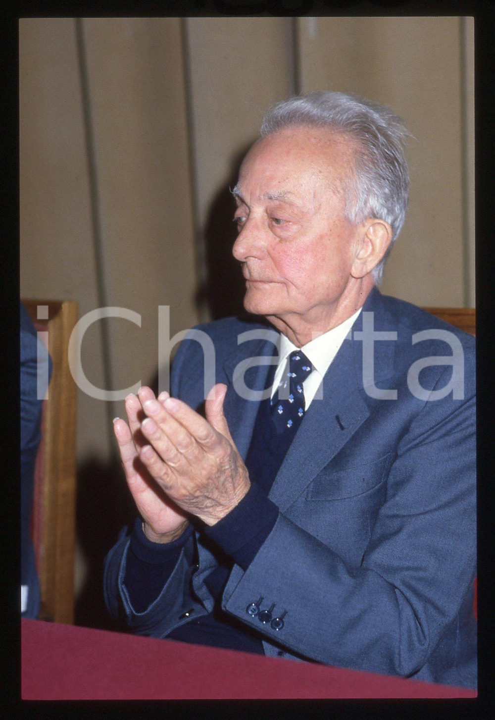 35mm vintage slide* 1985 ca MILANO Nicola ABBAGNANO durante un convegno PLI (4)