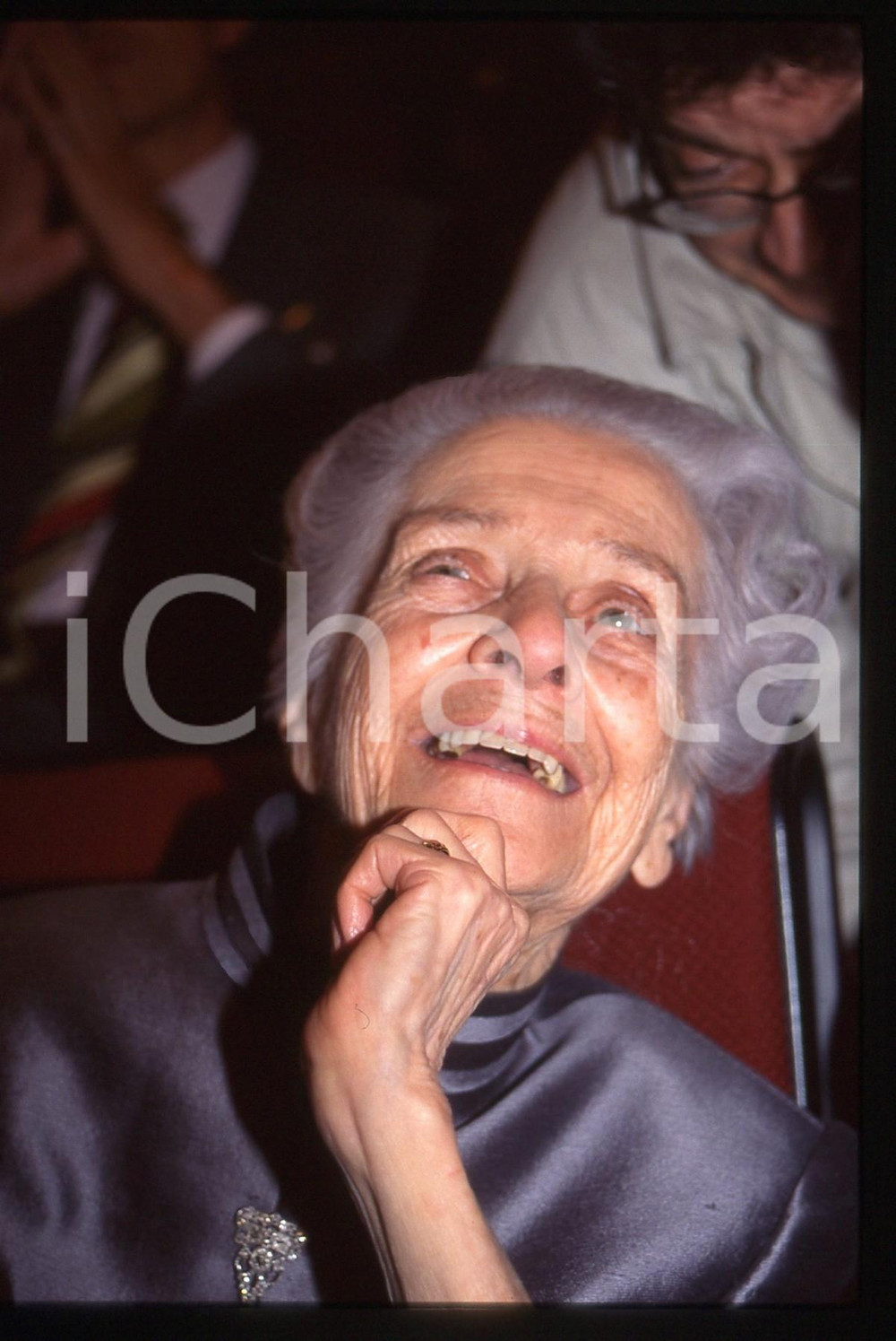 35mm vintage slide* 1993 MILANO Rita LEVI-MONTALCINI al convegno "10 NOBEL" (1)