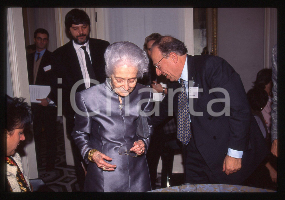 35mm vintage slide* 1993 MILANO Rita LEVI-MONTALCINI  Fedele CONFALONIERI (1)