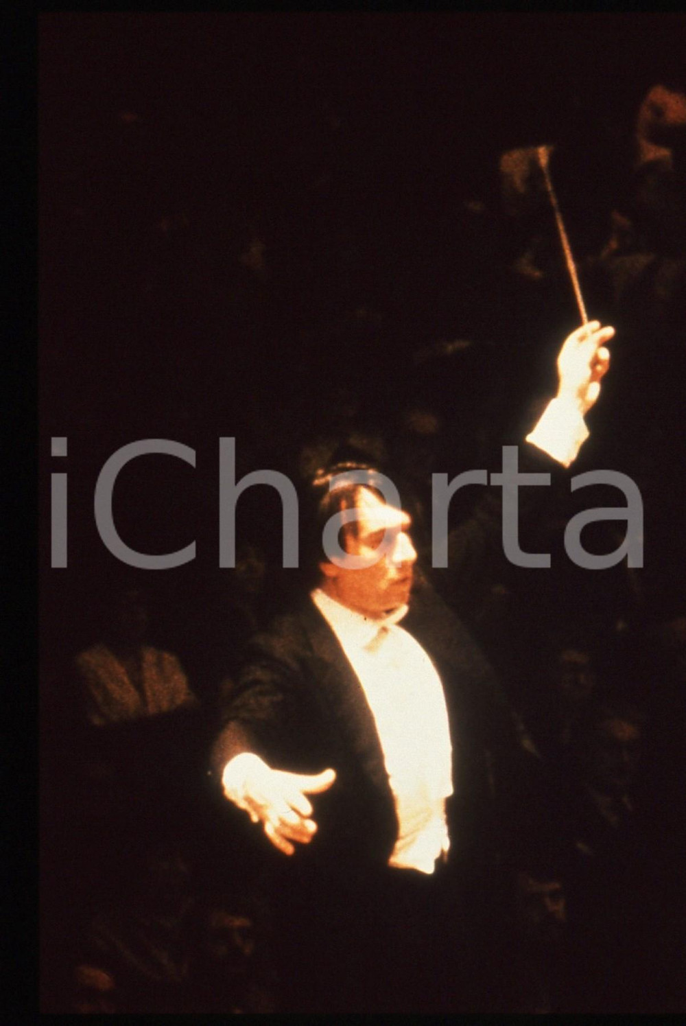 Fotografia d epoca originale 35mm vintage slide 1985 ca MUSICA CLASSICA Claudio ABBADO durante un concerto 5 1