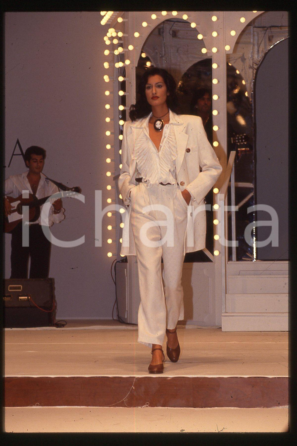 35mm vintage slide* 1994 MILANO - MODA Yasmeen GHAURI Canadian model (22)