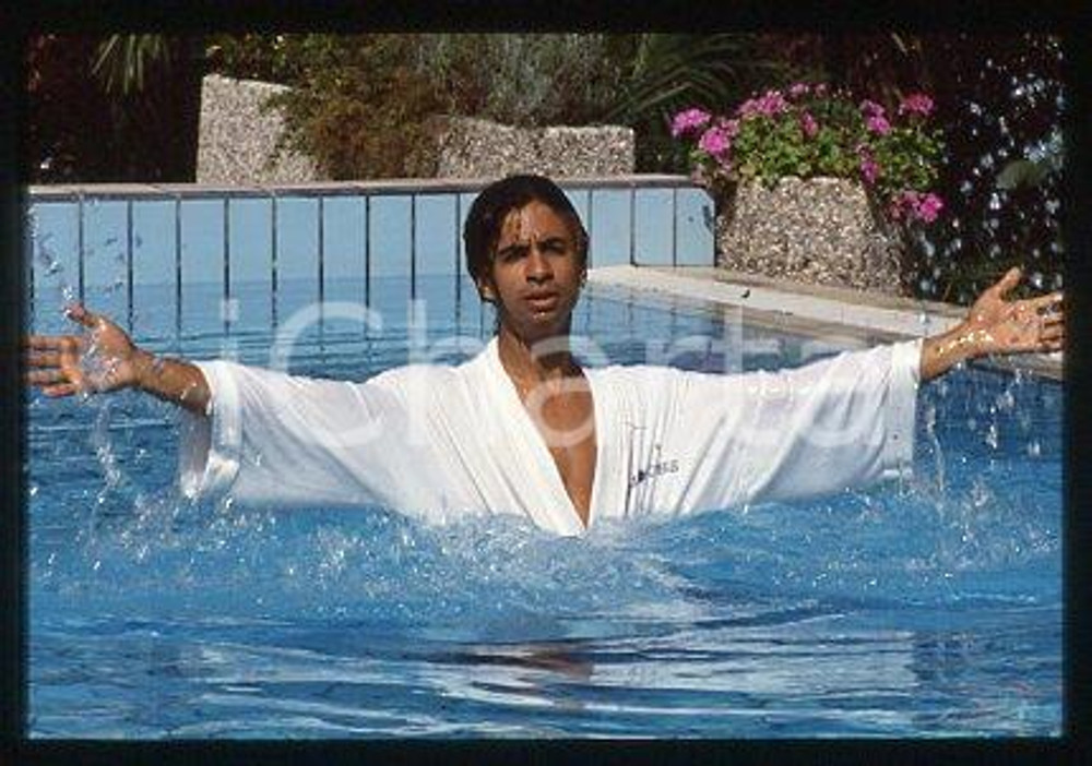35mm vintage slide* 1987 ca MUSIC GEORGIO ALLENTINI African-American singer (45)