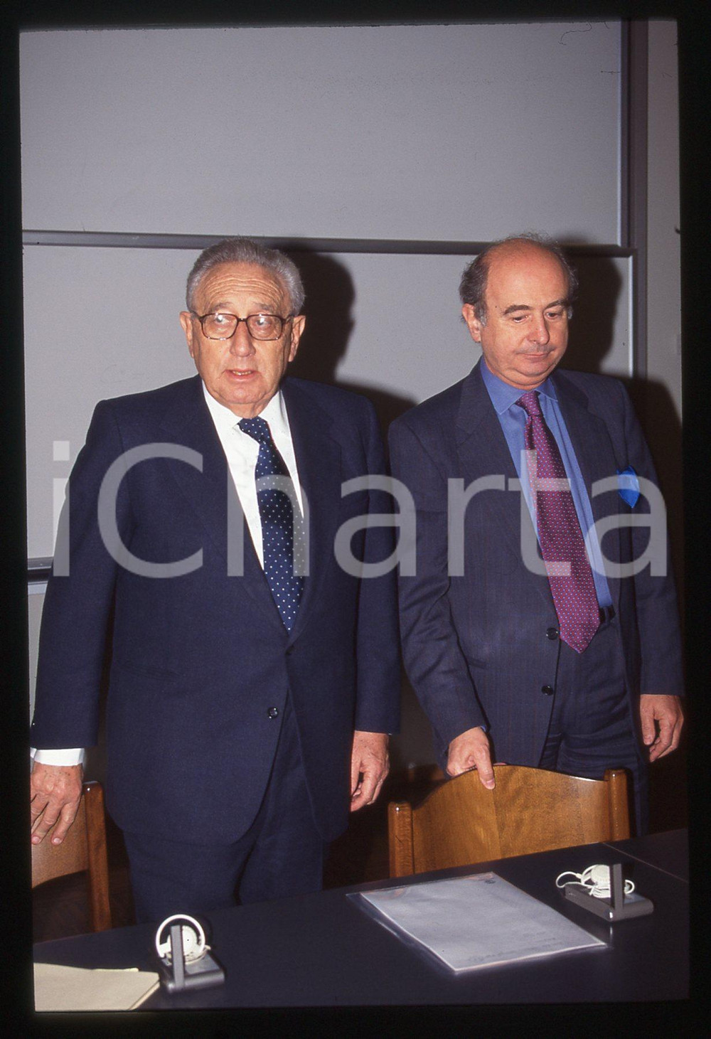 Fotografia d epoca originale 35mm vintage slide 1995 ca ITALIA Henry KISSINGER Roberto RUOZI  Ritratto 1 1