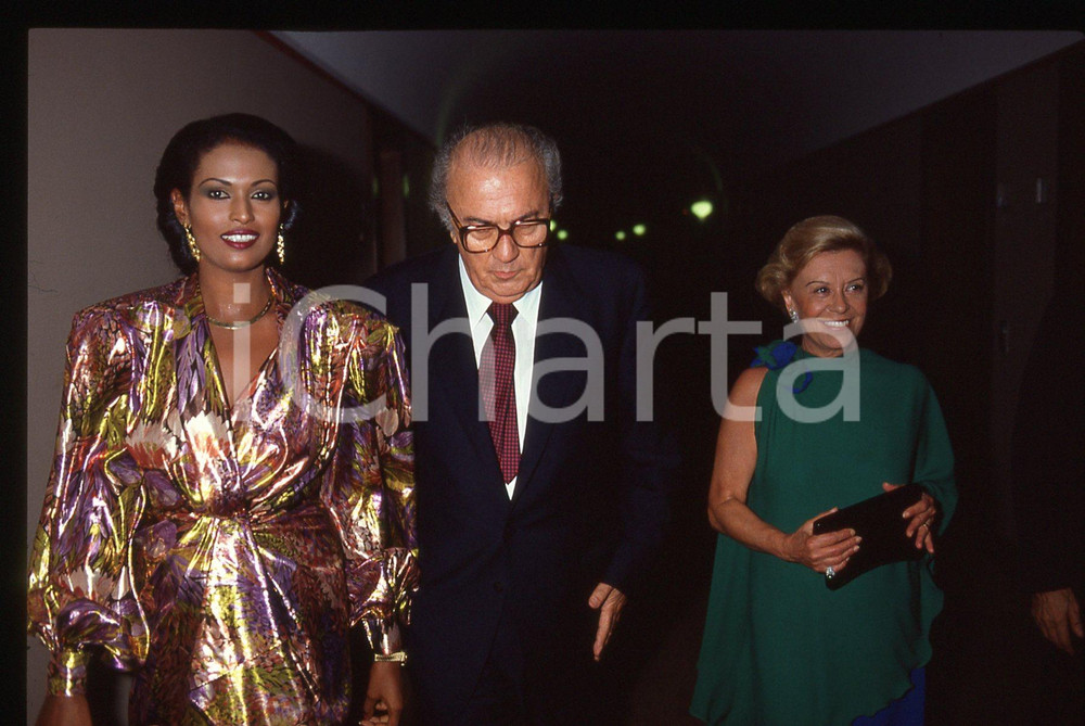35mm vintage slide* 1983 VENEZIA Federico FELLINI Giulietta MASINA Zeudi ARAYA 3