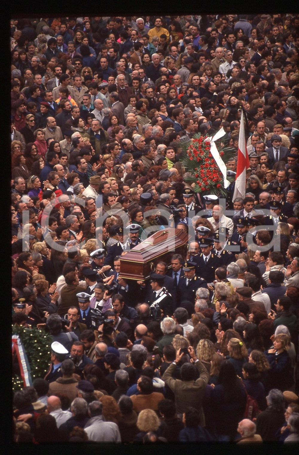 35mm vintage slide* 1993 RIMINI Federico FELLINI - Funerale del regista (8)