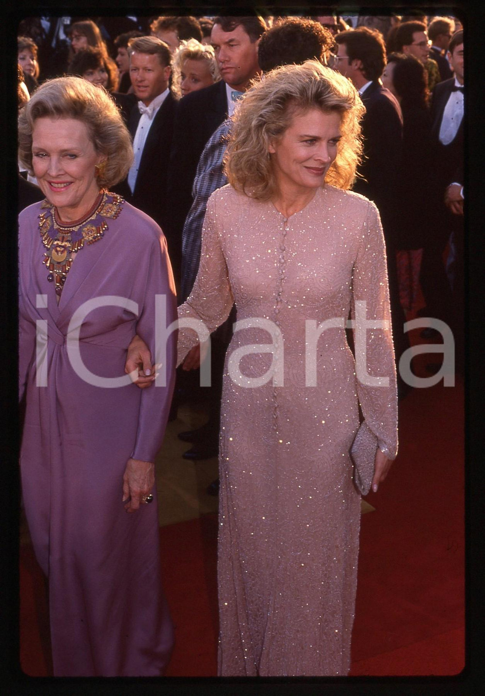 35mm vintage slide* 1990 ACADEMY AWARDS Candice e Frances BERGEN Red carpet (1)