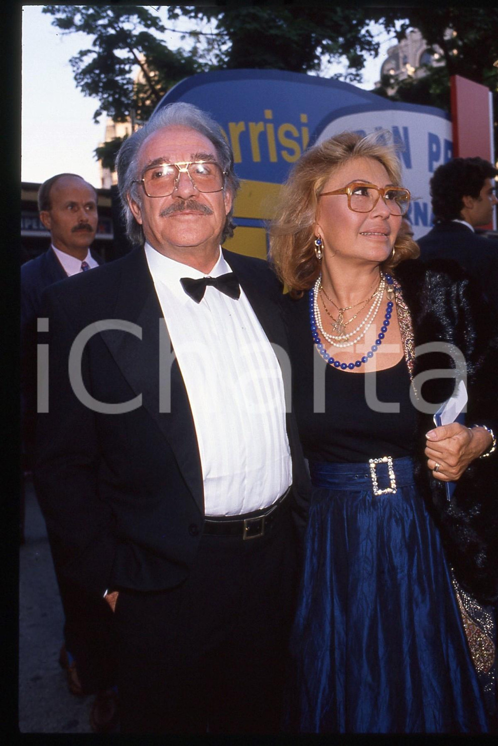 35mm vintage slide* 1987 MILANO Ugo TOGNAZZI Franca BETTOJA ai TELEGATTI (1)