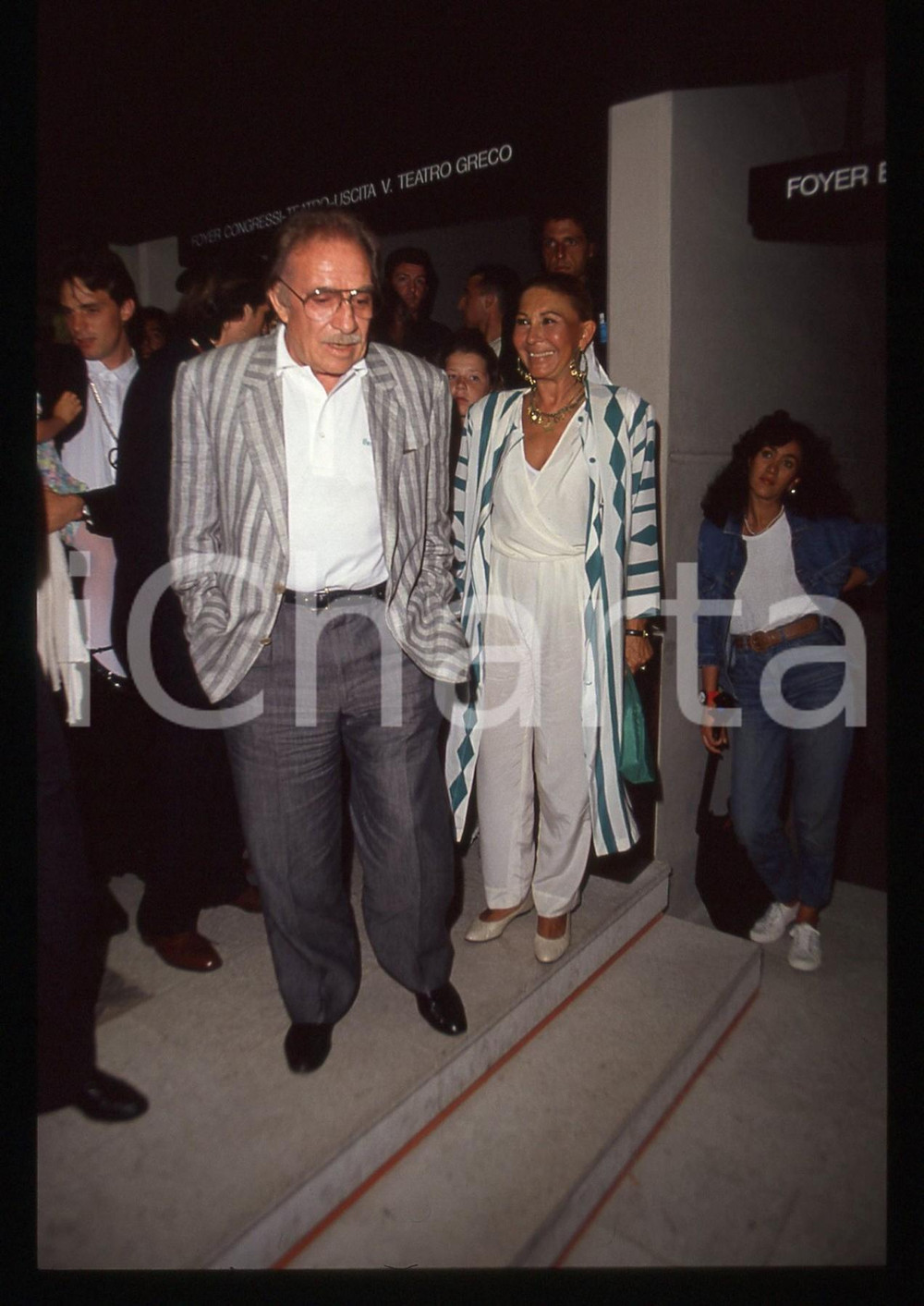 35mm vintage slide* 1990 TAORMINA Ugo TOGNAZZI Franca BETTOJA - Ritratto (1)