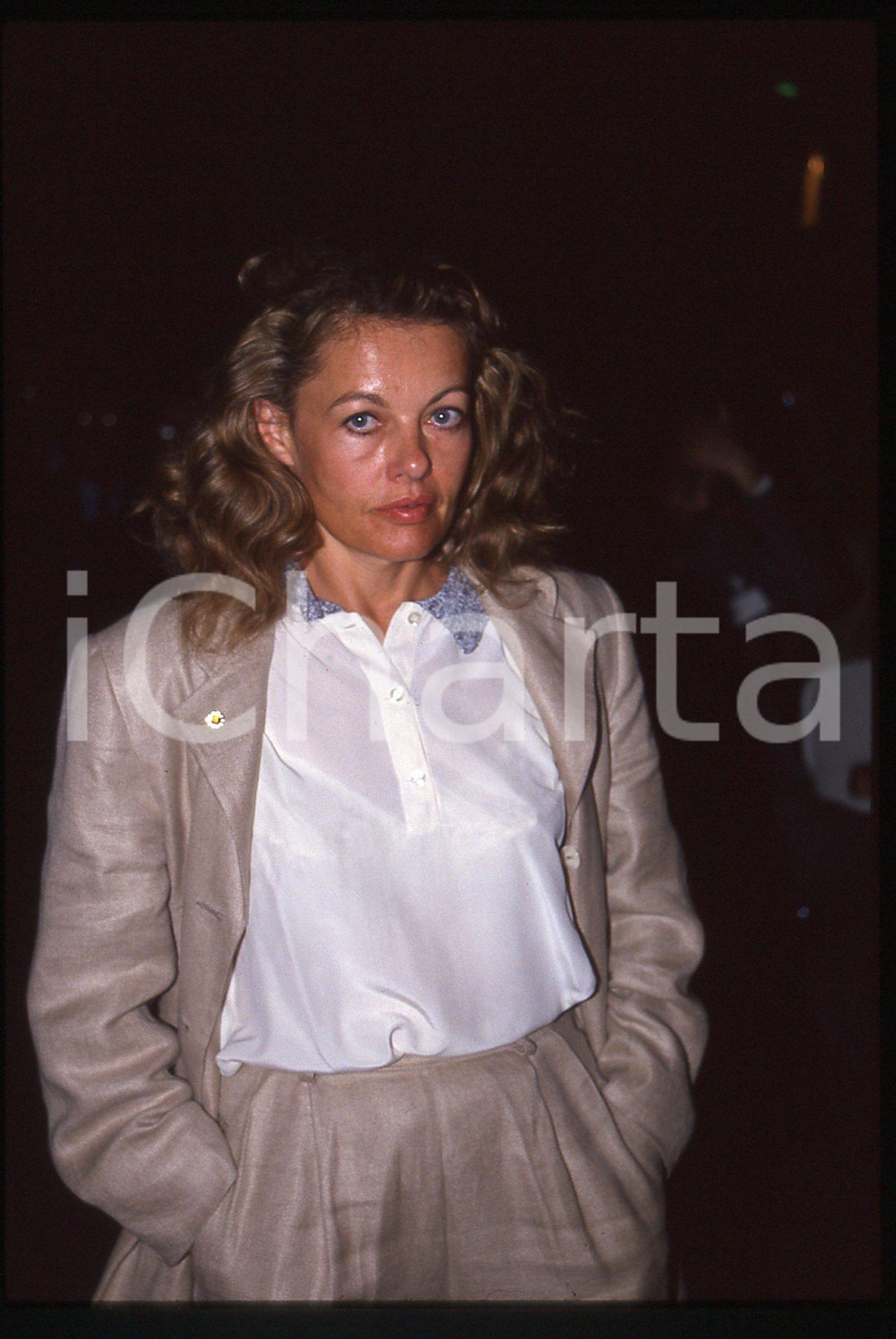 35mm vintage slide* 1990 ca COSTUME Daniela VIGLIONE Ritratto dell'economista *3