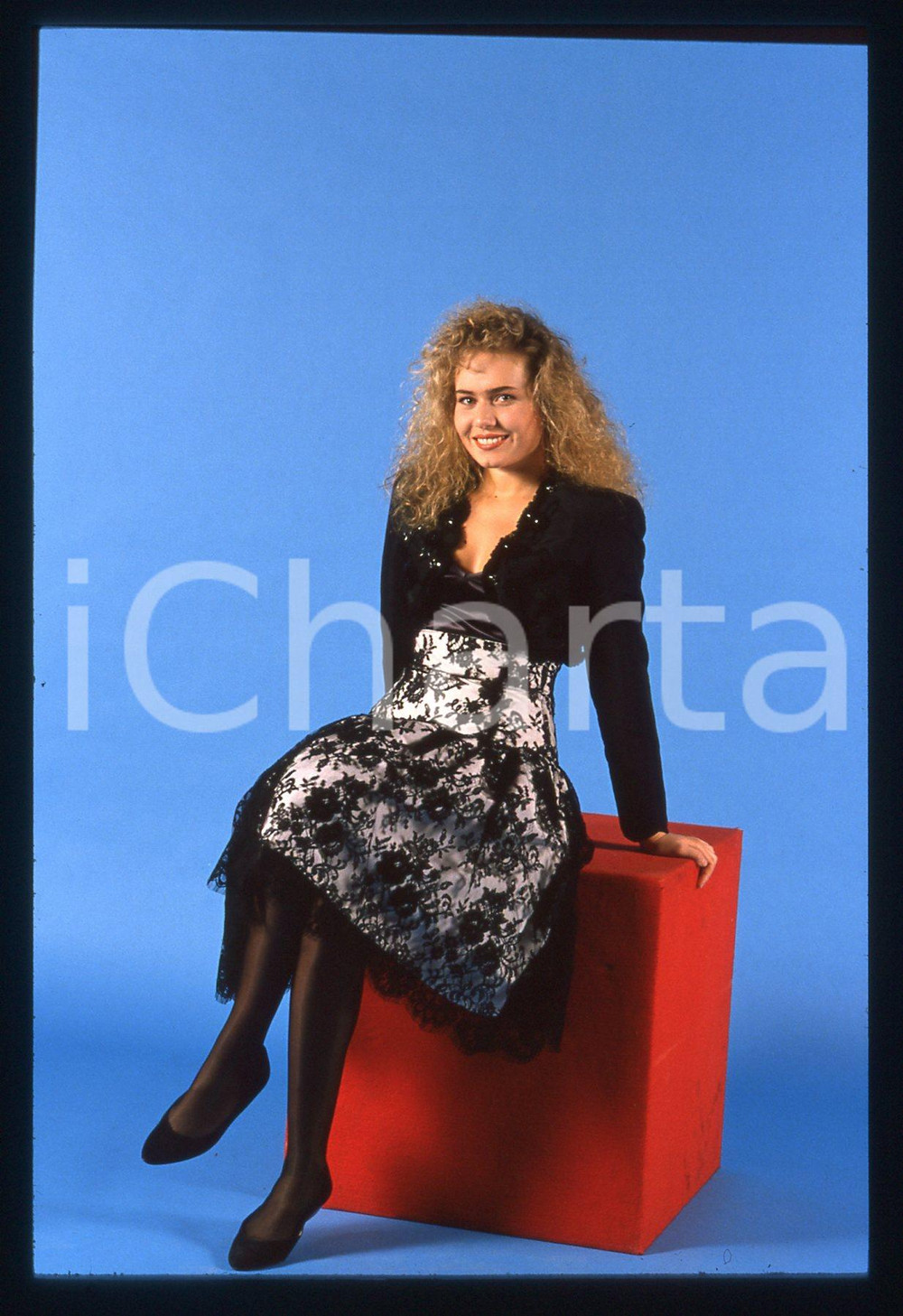 35mm vintage slide* 1989 CANALE 5 Ylenia CARRISI - Ritratto della showgirl (29)