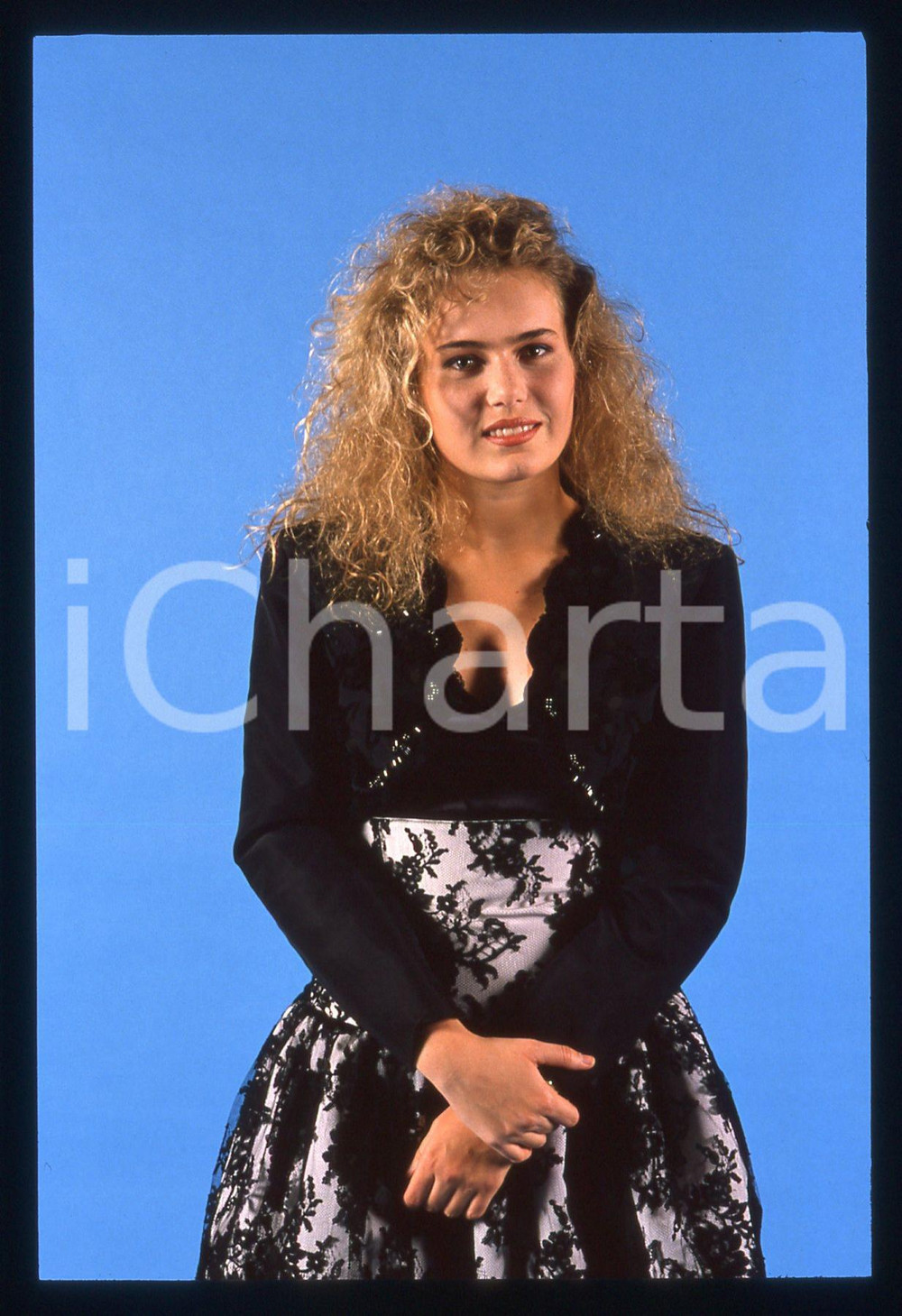 35mm vintage slide* 1989 CANALE 5 Ylenia CARRISI - Ritratto della showgirl (48)