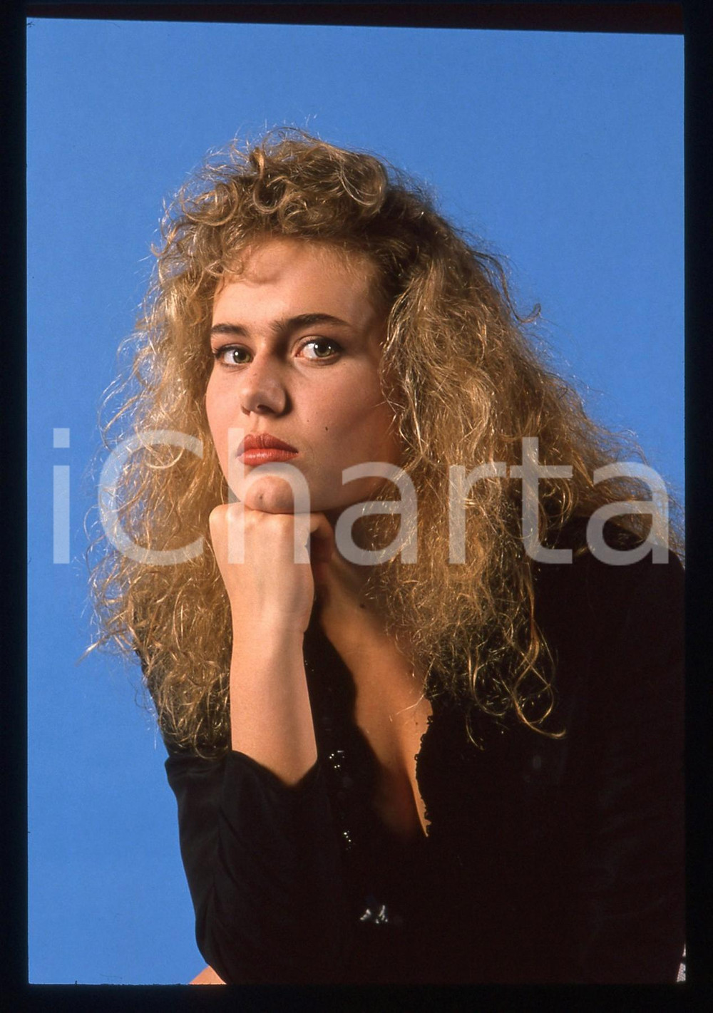 35mm vintage slide* 1989 CANALE 5 Ylenia CARRISI - Ritratto della showgirl (17)