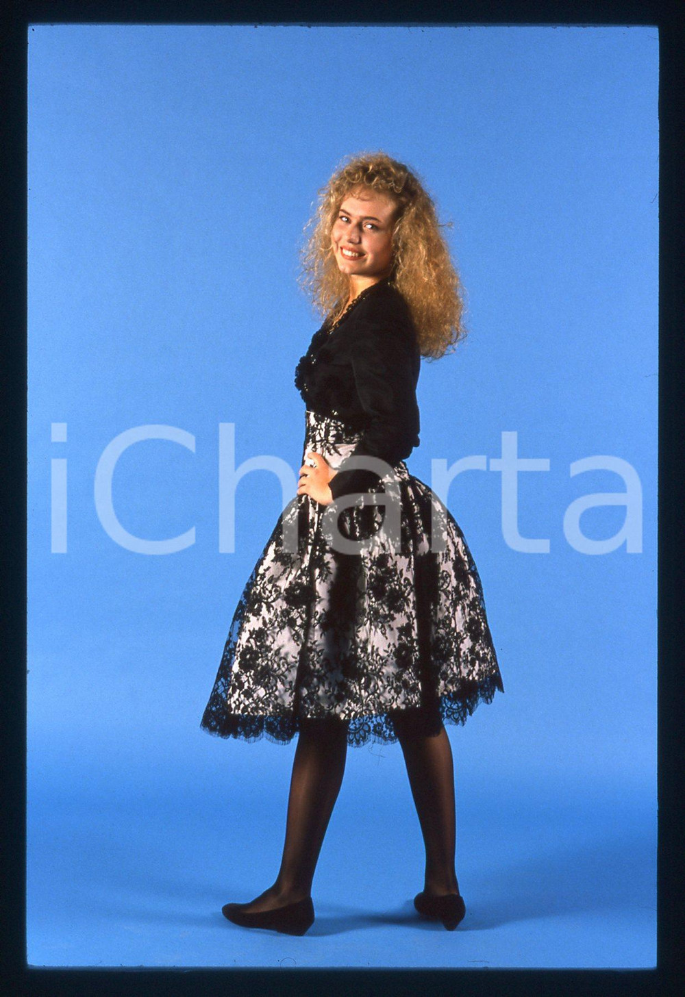 35mm vintage slide* 1989 CANALE 5 Ylenia CARRISI - Ritratto della showgirl (14)