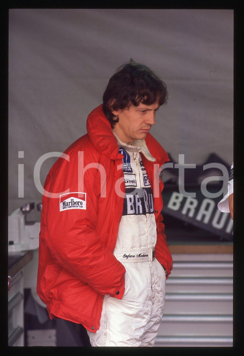 35mm vintage slide* 1991 FORMULA 1 - Stefano MODENA scuderia TYRRELL ai box (3)