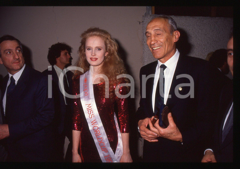 35mm vintage slide* 1990 MILANO Enzo BEARZOT Miss WORLDCUP 1990 Galà ITALIA '90