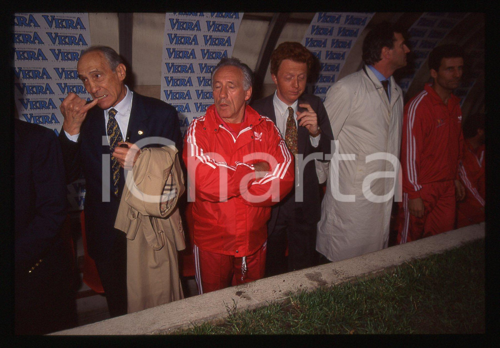 35mm vintage slide* 1990 ca CALCIO Enzo BEARZOT e Giacinto FACCHETTI in panchina