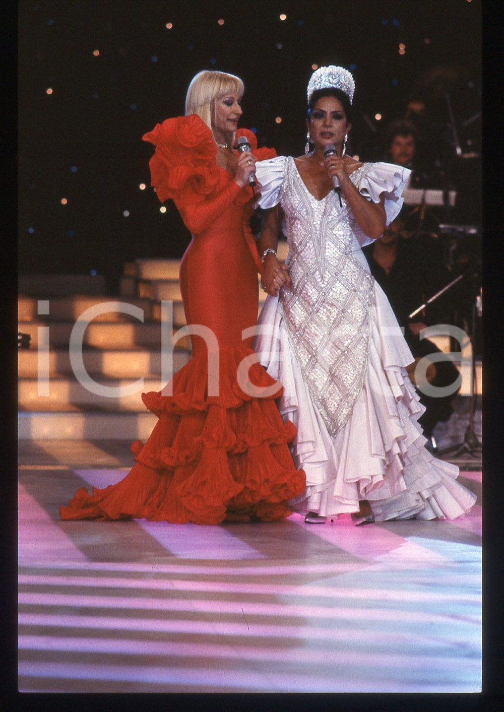 35mm vintage slide* 1988 RAFFAELLA CARRÀ SHOW - Lola FLORES e Raffaella CARRÀ 4