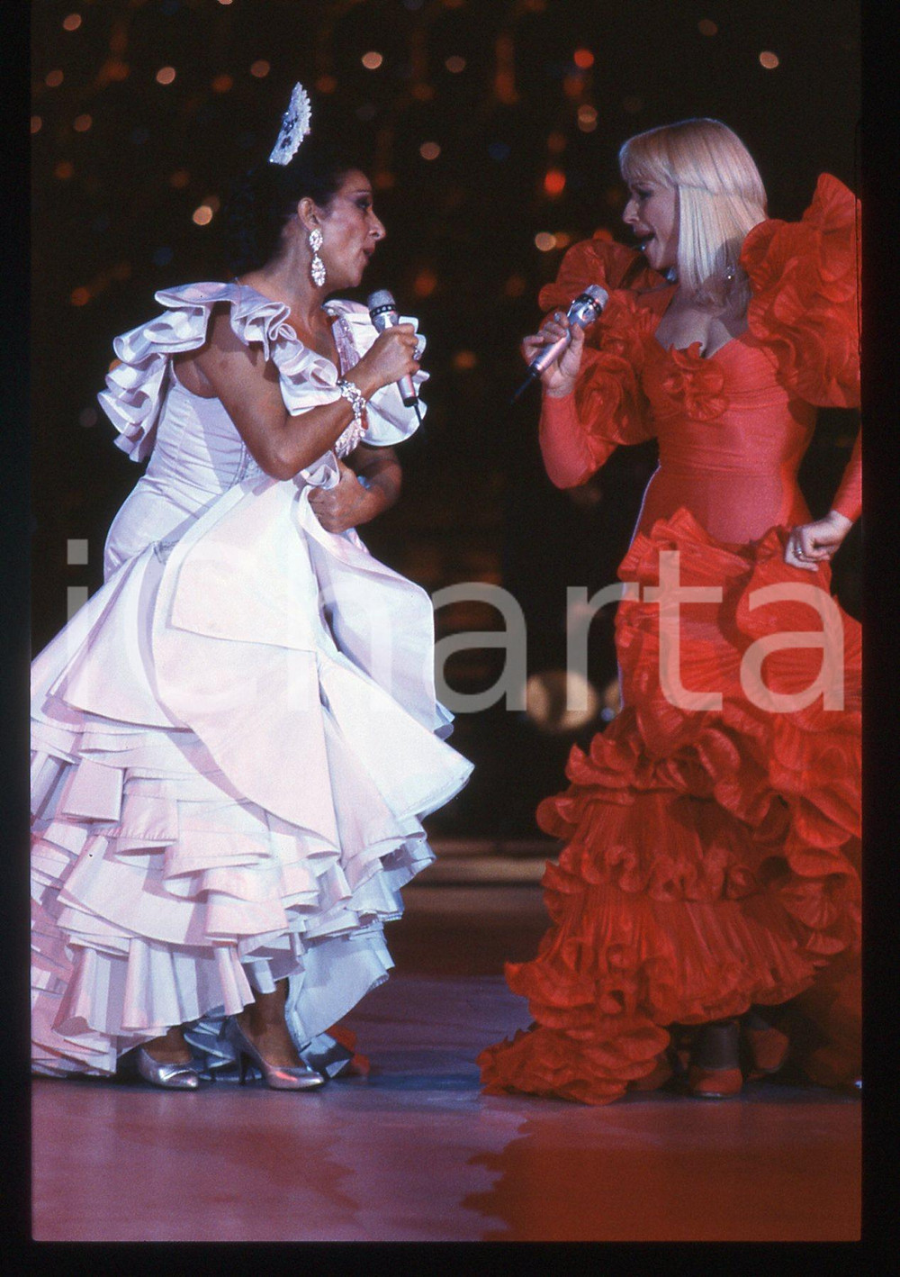 35mm vintage slide* 1988 RAFFAELLA CARRÀ SHOW - Lola FLORES e Raffaella CARRÀ 5