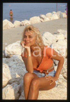35mm vintage slide* 1985 ca ITALIA Rossella GARDINI Ritratto di attrice (63)