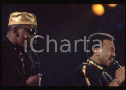35mm vintage slide* 1993 ca MILAN - American band EARTH, WIND & FIRE (30)