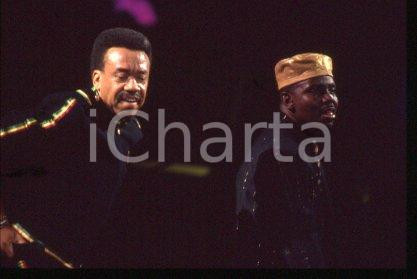 35mm vintage slide* 1993 ca MILAN - American band EARTH, WIND & FIRE (51)