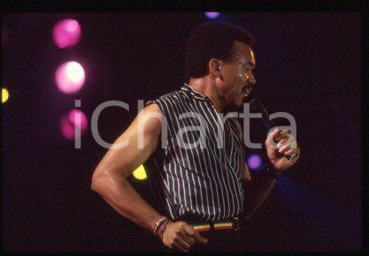 35mm vintage slide* 1993 ca MILAN - American band EARTH, WIND & FIRE (53)