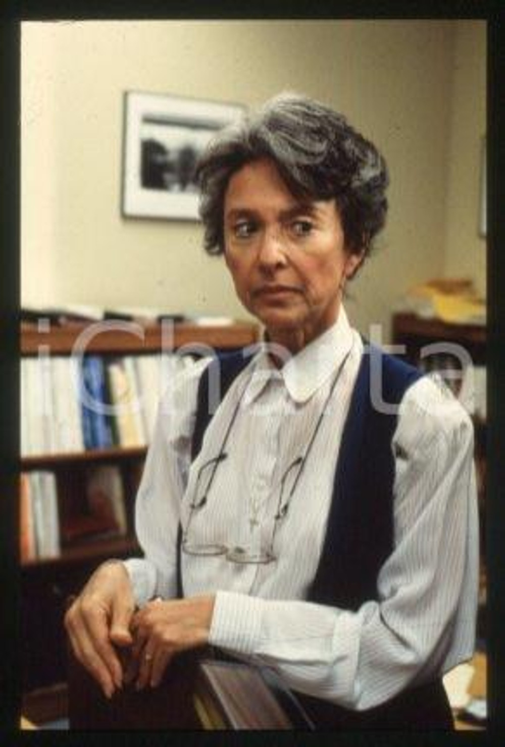 35mm vintage slide* 1997 CINEMA "OZ" TV Series Rita Moreno (1)