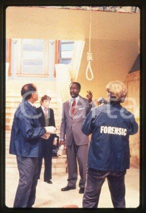 35mm vintage slide* 1997 CINEMA TV Series "413 HOPE ST" Richard ROUNDTREE (2)