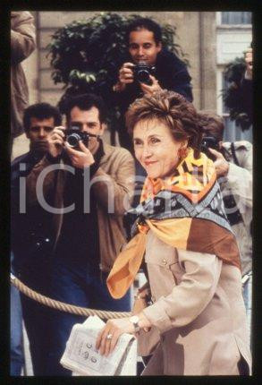 35mm vintage slide* 1991 ca POLITICS French Prime Minister Édith CRESSON (8)
