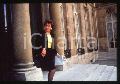 35mm vintage slide* 1991 PARIS French Prime Minister Édith CRESSON (12)