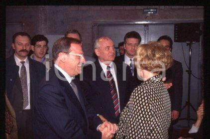 35mm vintage slide* 1997 ca POLITICS Raissa GORBATCHEVA, Mikhail GORBATCHEV (28)