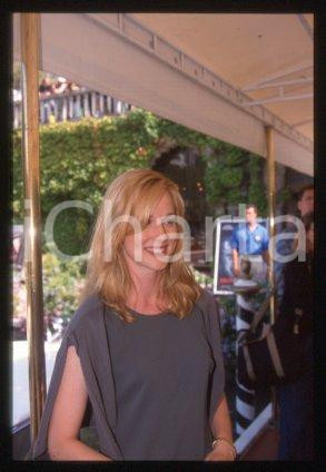 35mm vintage slide* 1998 ca VENICE Film Festival an actress Laura LINNEY (17)