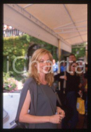 35mm vintage slide* 1998 ca VENICE Film Festival an actress Laura LINNEY (18)