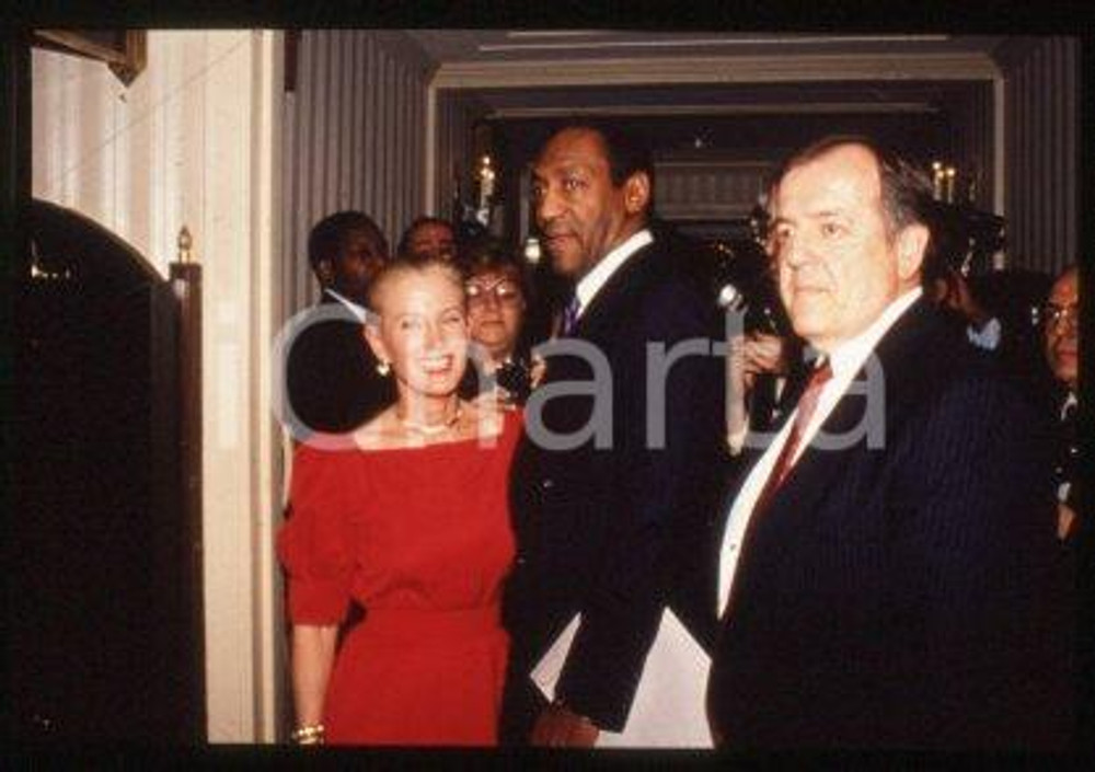 35mm vintage slide* 1989 NEW YORK American actor Bill COSBY & Ester FERGUSON (6)