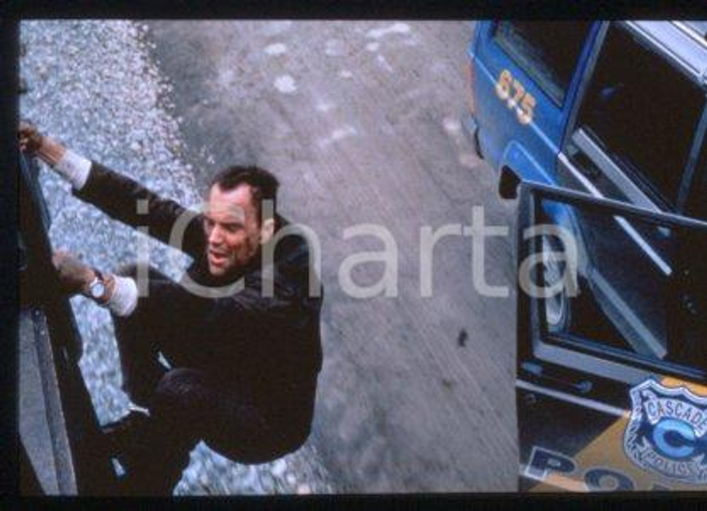 35mm vintage slide* 1996 TV Series "THE SENTINEL" ROGUE Richard BURGI (22)