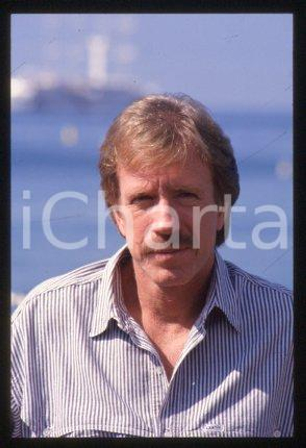 35mm vintage slide* 1985 ca CINEMA Ritratto dell'attore Chuck NORRIS (18)