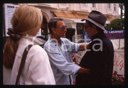 35mm vintage slide* 1989 ca CANNES Roy SCHEIDER, wife & Jerry SCHATZBERG (36)