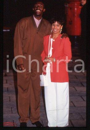 35mm vintage slide* 1993 LONDON's WEST END Olympic Athlete Linford CHRISTIE (3)