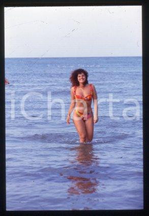 35mm vintage slide* 1986 ca ITALY a singer Manuela VILLA in a bathing suit (8)