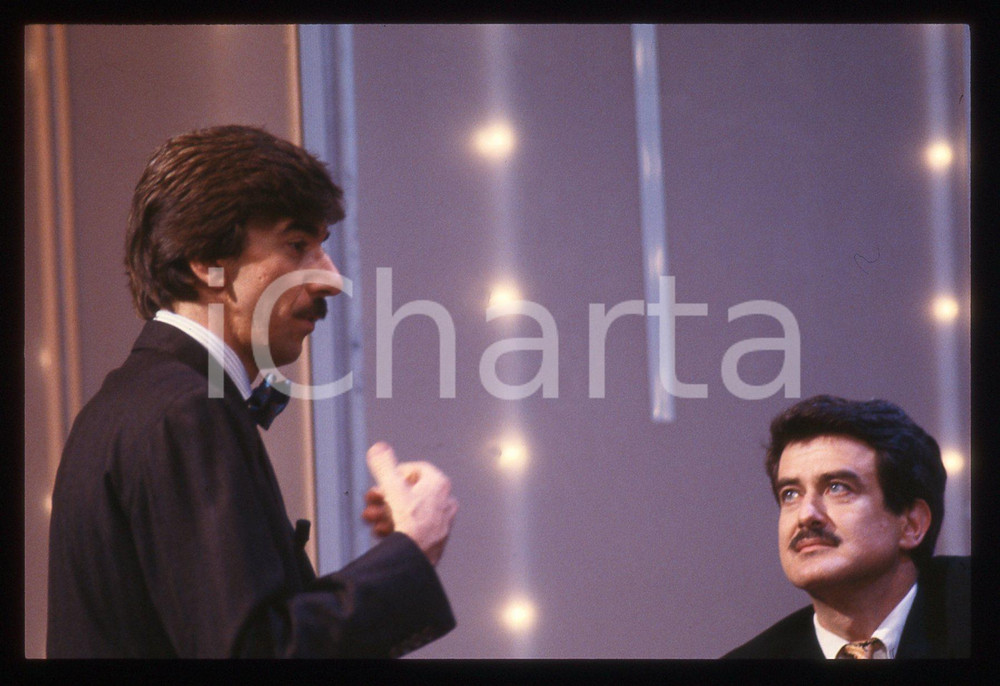 35mm vintage slide* 1990 ca CANALE 5 TRA MOGLIE E MARITO VIP Marco COLUMBRO (8)