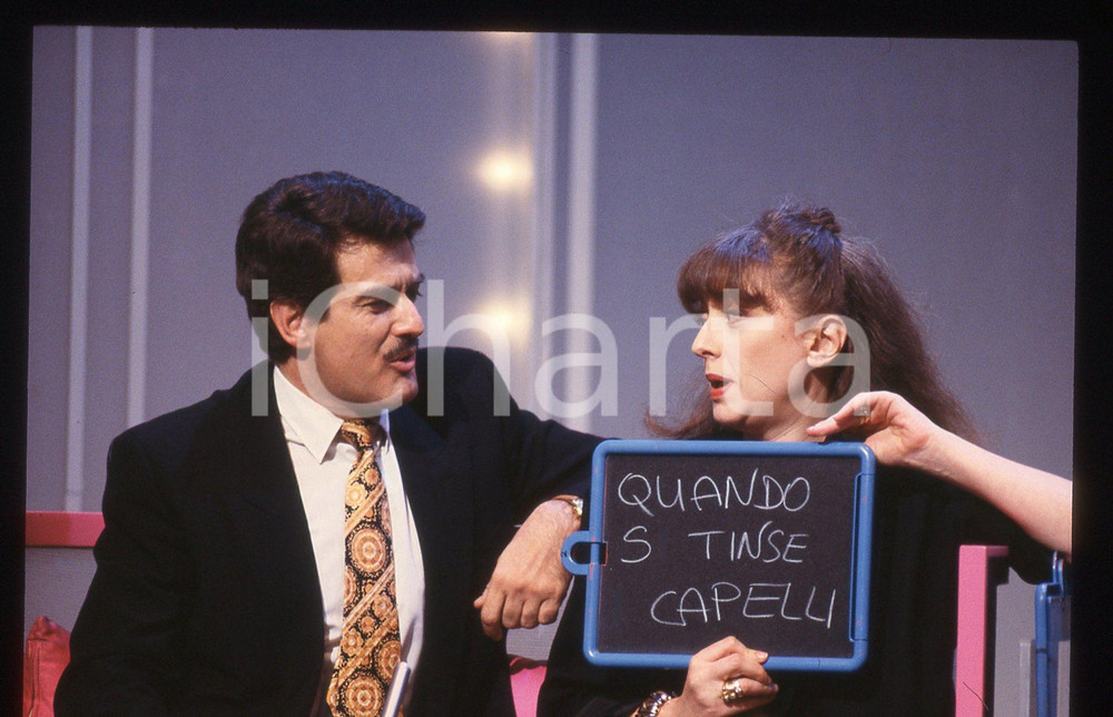 35mm vintage slide* 1990 ca CANALE 5 TRA MOGLIE E MARITO VIP Lia TANZI (3)
