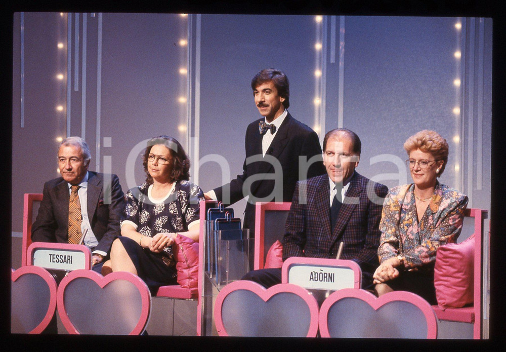 35mm vintage slide* 1990 ca CANALE 5 TRA MOGLIE E MARITO VIP Marco COLUMBRO (9)