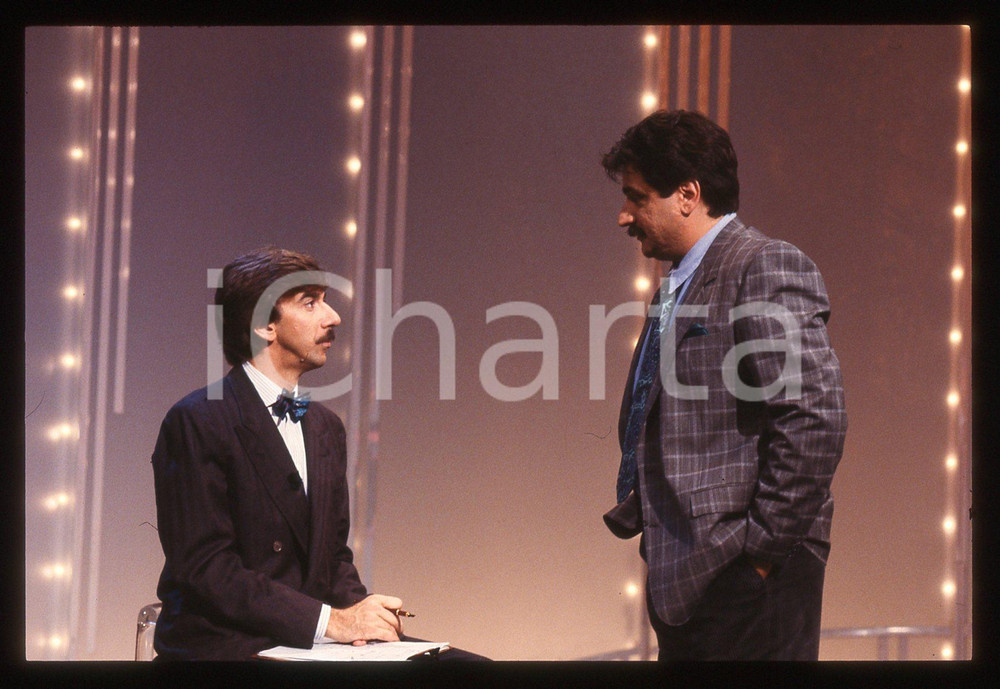 35mm vintage slide* 1990 ca CANALE 5 TRA MOGLIE E MARITO VIP Marco COLUMBRO (4)