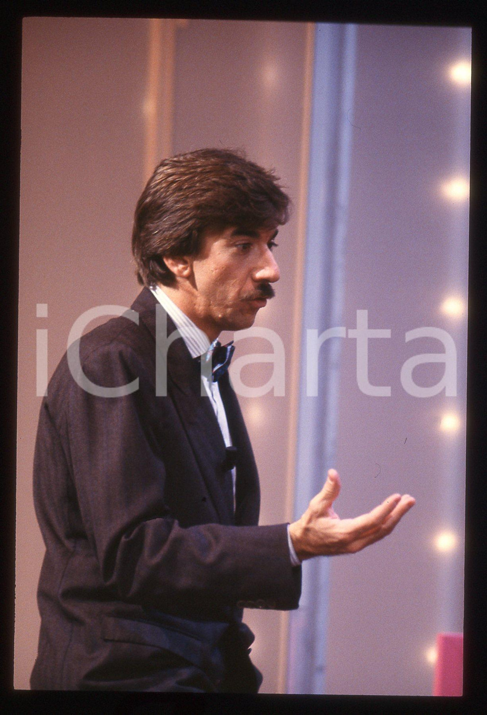 35mm vintage slide* 1990 ca CANALE 5 TRA MOGLIE E MARITO VIP Marco COLUMBRO (5)