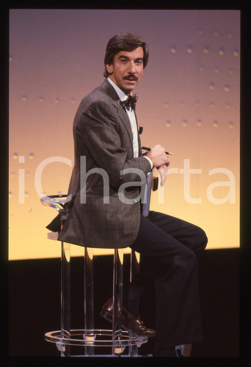 35mm vintage slide* 1990 ca CANALE 5 TRA MOGLIE E MARITO VIP Marco COLUMBRO (6)