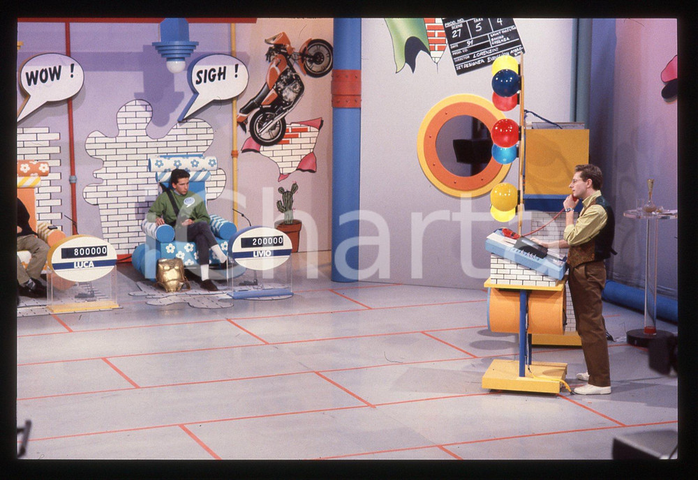 35mm vintage slide* 1991 ITALIA 1 URKA! Paolo BONOLIS durante il quiz game 